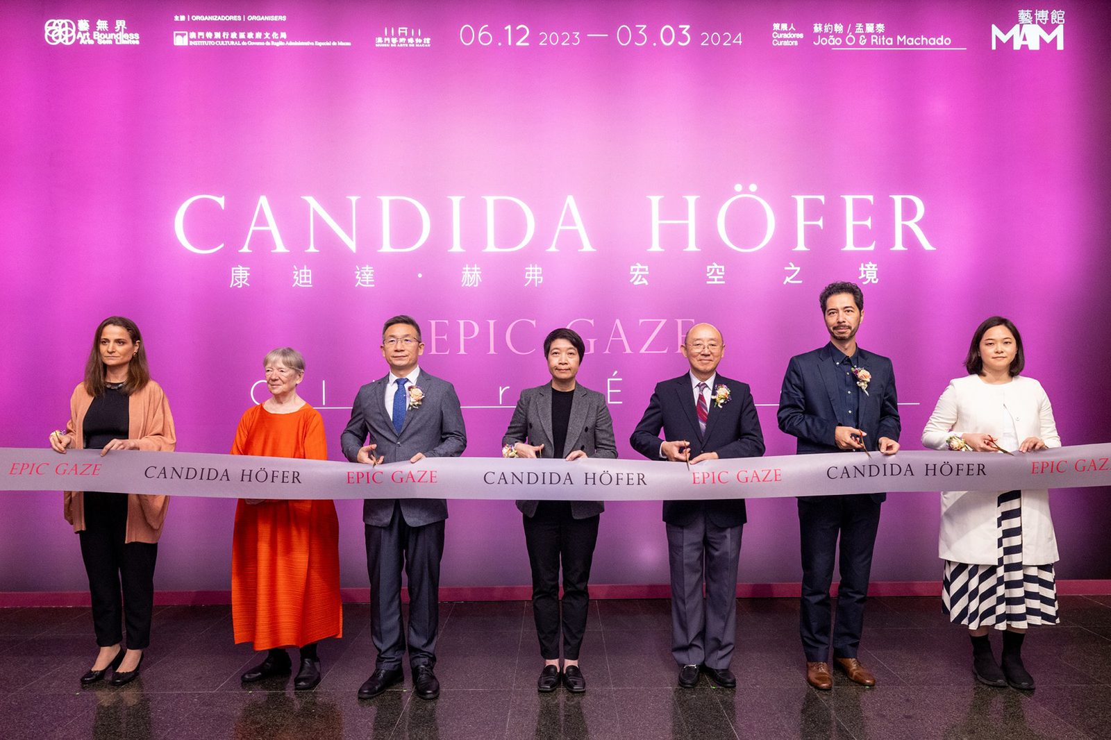 Curatorial: Candida Höfer_Epic Gaze